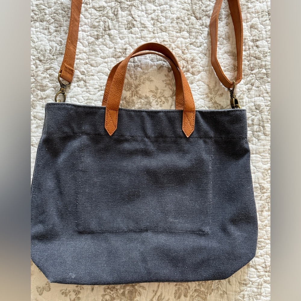 Thirty-One Window Shopper Tote - Picture 3 of 8
